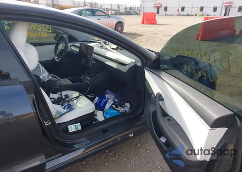 2024 Tesla Model 3 Long Range Dual Motor All-Wheel Drive from USA, damaged, VIN 5YJ3E1EB4RF758808